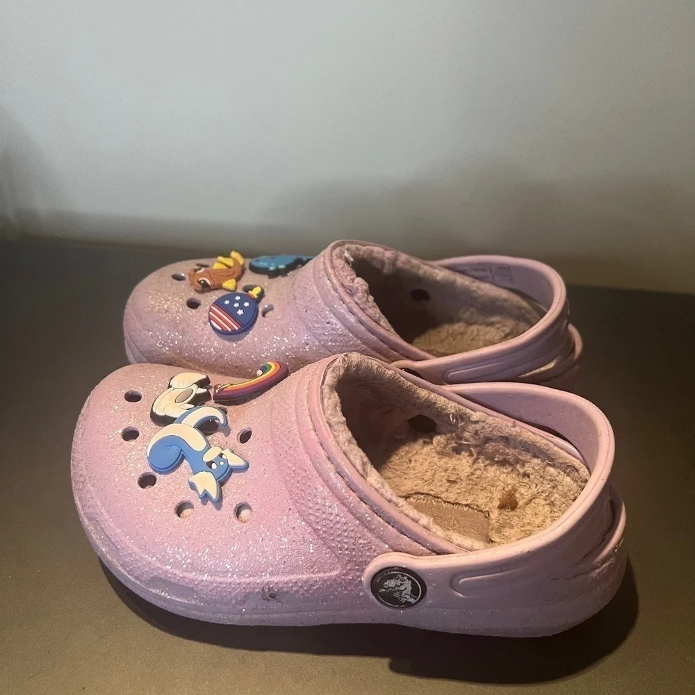 Crocs glitter faux fur toddler size 11